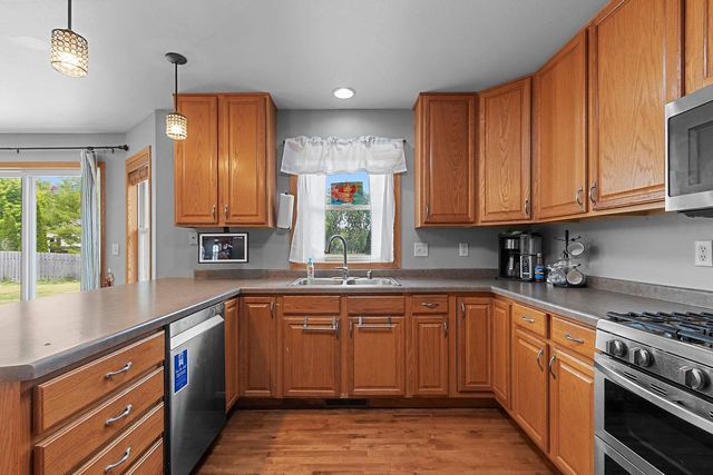1204 FAIRFAX STREET, Oshkosh, WI 54904