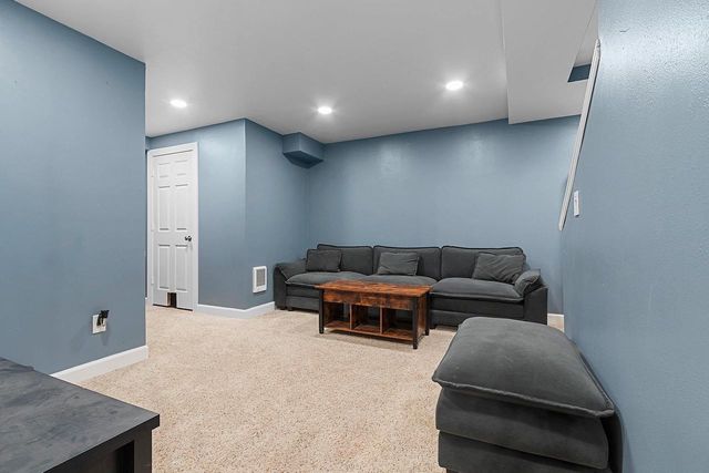 1204 FAIRFAX STREET, Oshkosh, WI 54904