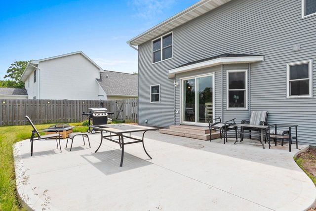 1204 FAIRFAX STREET, Oshkosh, WI 54904