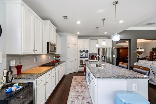 7750 Farrow Pass Circle, Cumming, GA 30028