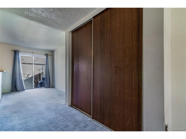 9713 W Chatfield Ave C, Littleton, CO 80128