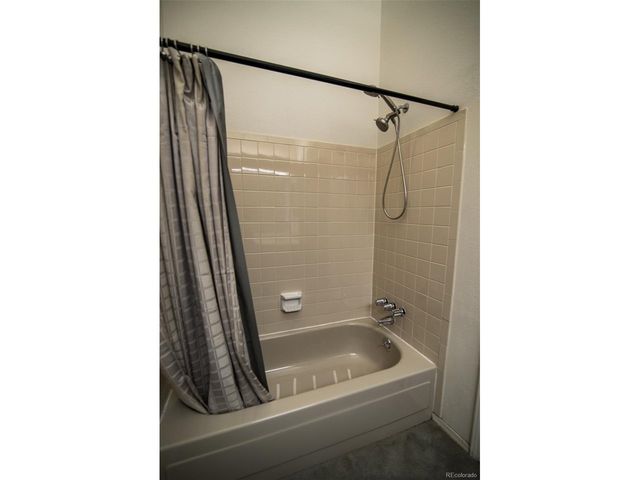 9713 W Chatfield Ave C, Littleton, CO 80128