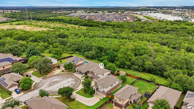 1306 ORIOLE CT, San Antonio, TX 78245