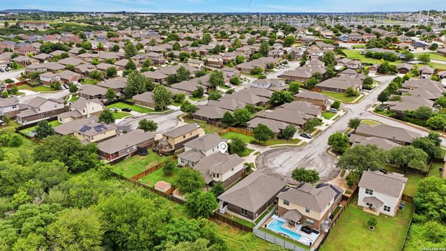 1306 ORIOLE CT, San Antonio, TX 78245