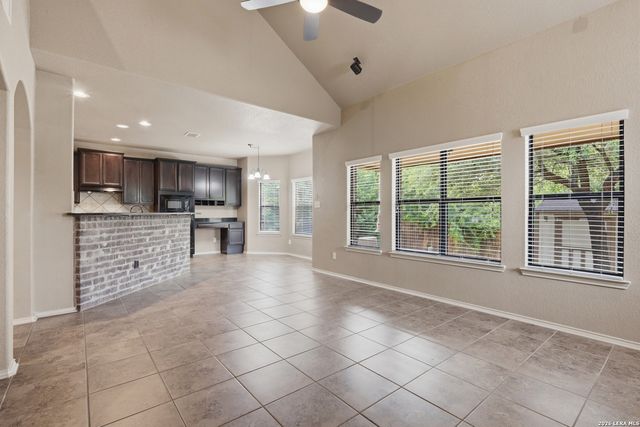 1306 ORIOLE CT, San Antonio, TX 78245