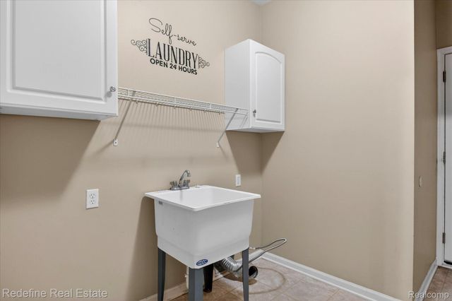 4015 Norwich Drive, Canton Charter Township, MI 48188