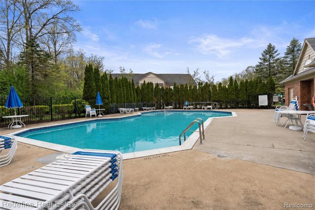 4015 Norwich Drive, Canton Charter Township, MI 48188