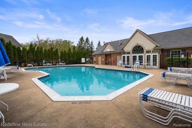 4015 Norwich Drive, Canton Charter Township, MI 48188