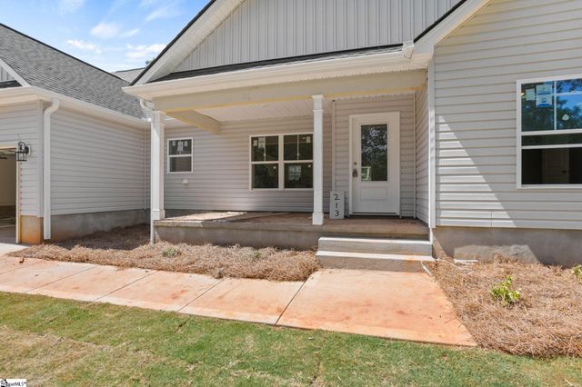 213 Buckingham Road, Duncan, SC 29334