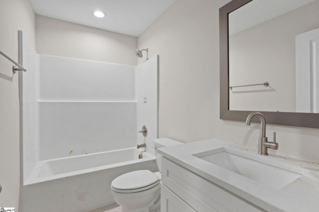 213 Buckingham Road, Duncan, SC 29334