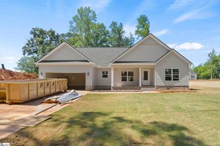 213 Buckingham Road, Duncan, SC 29334