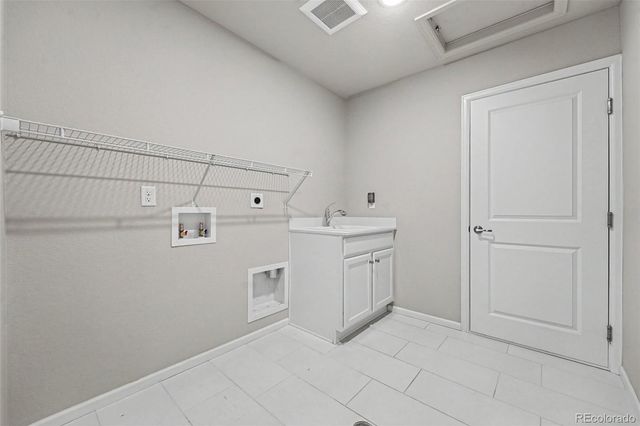 6687 W Jewell Place, Denver, CO 80227