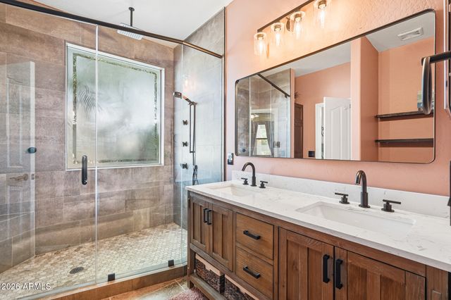 2650 E DENNISPORT Avenue, Gilbert, AZ 85295