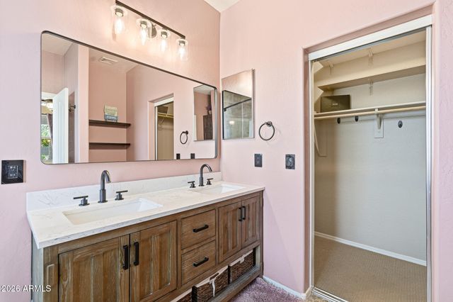 2650 E DENNISPORT Avenue, Gilbert, AZ 85295