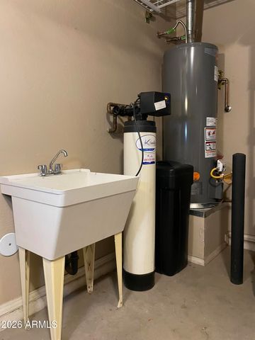 2650 E DENNISPORT Avenue, Gilbert, AZ 85295