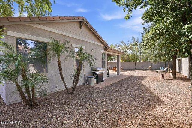 2650 E DENNISPORT Avenue, Gilbert, AZ 85295