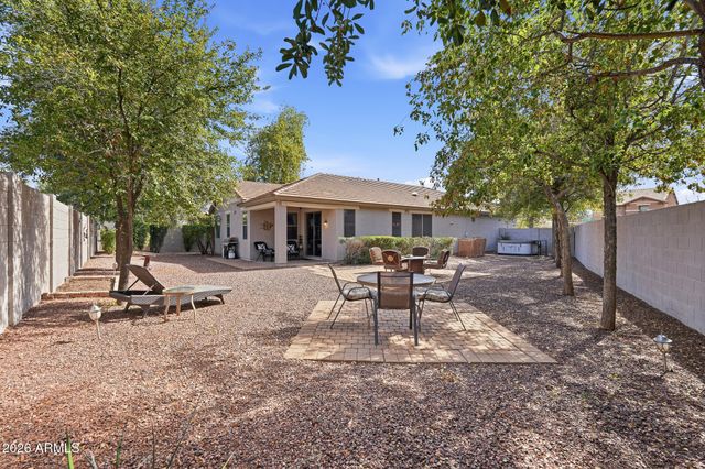 2650 E DENNISPORT Avenue, Gilbert, AZ 85295