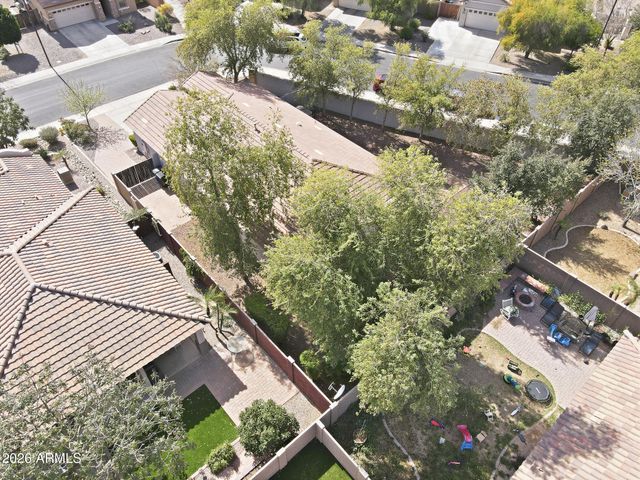 2650 E DENNISPORT Avenue, Gilbert, AZ 85295