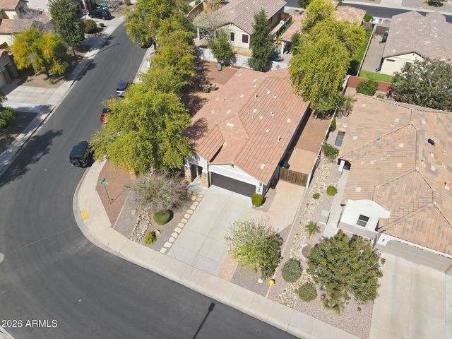 2650 E DENNISPORT Avenue, Gilbert, AZ 85295