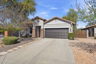 2650 E DENNISPORT Avenue, Gilbert, AZ 85295