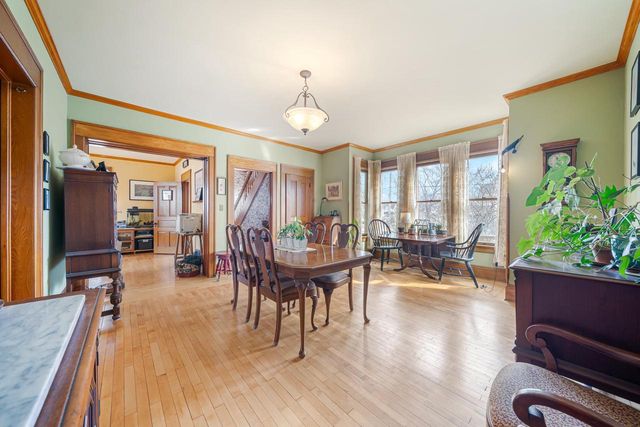 913 W 5TH STREET, Appleton, WI 54914