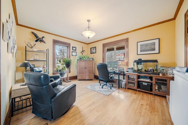 913 W 5TH STREET, Appleton, WI 54914