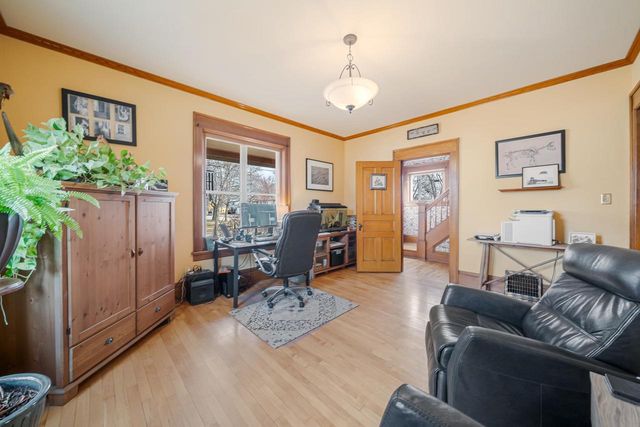 913 W 5TH STREET, Appleton, WI 54914