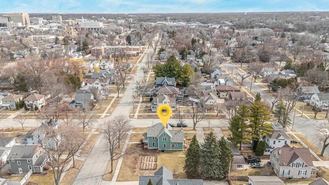 913 W 5TH STREET, Appleton, WI 54914