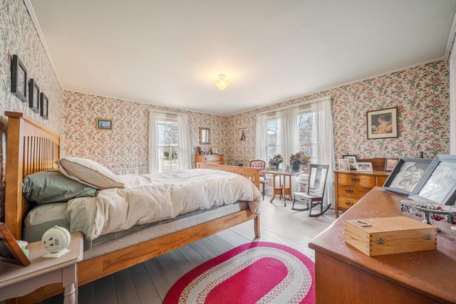 913 W 5TH STREET, Appleton, WI 54914