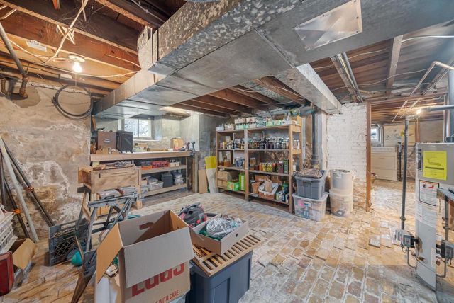 913 W 5TH STREET, Appleton, WI 54914