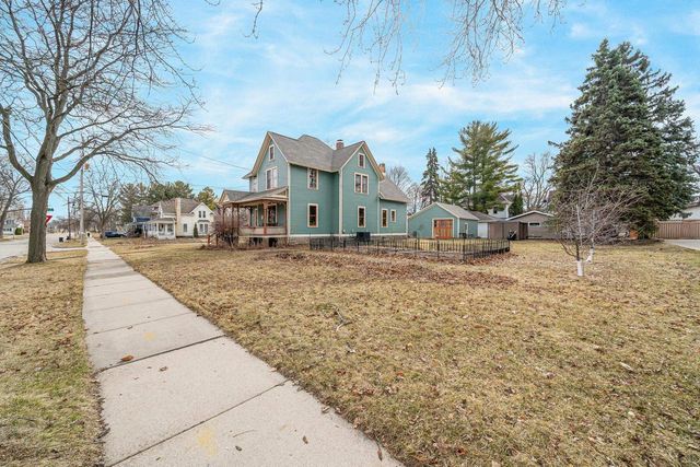 913 W 5TH STREET, Appleton, WI 54914