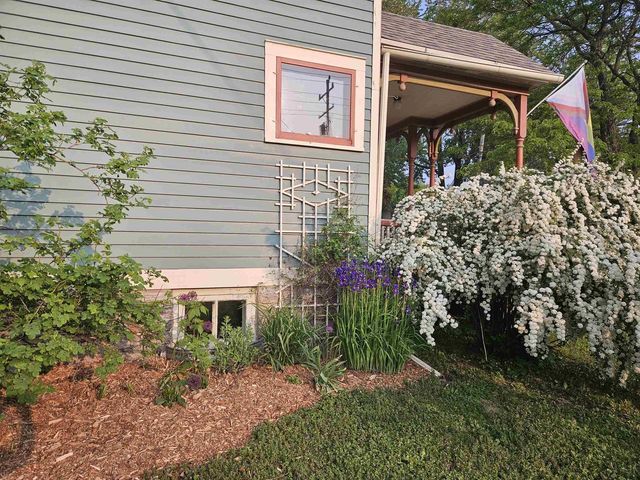 913 W 5TH STREET, Appleton, WI 54914