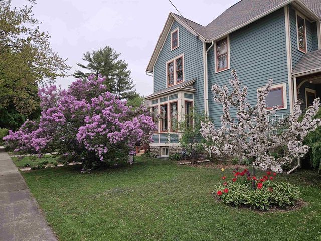 913 W 5TH STREET, Appleton, WI 54914