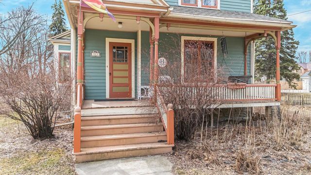 913 W 5TH STREET, Appleton, WI 54914