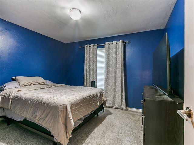 2404 Vintage Park Lane, Yukon, OK 73099