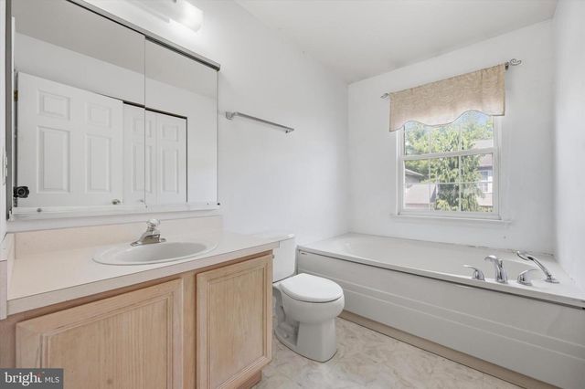 157 BECKYS COR, Chalfont, PA 18914