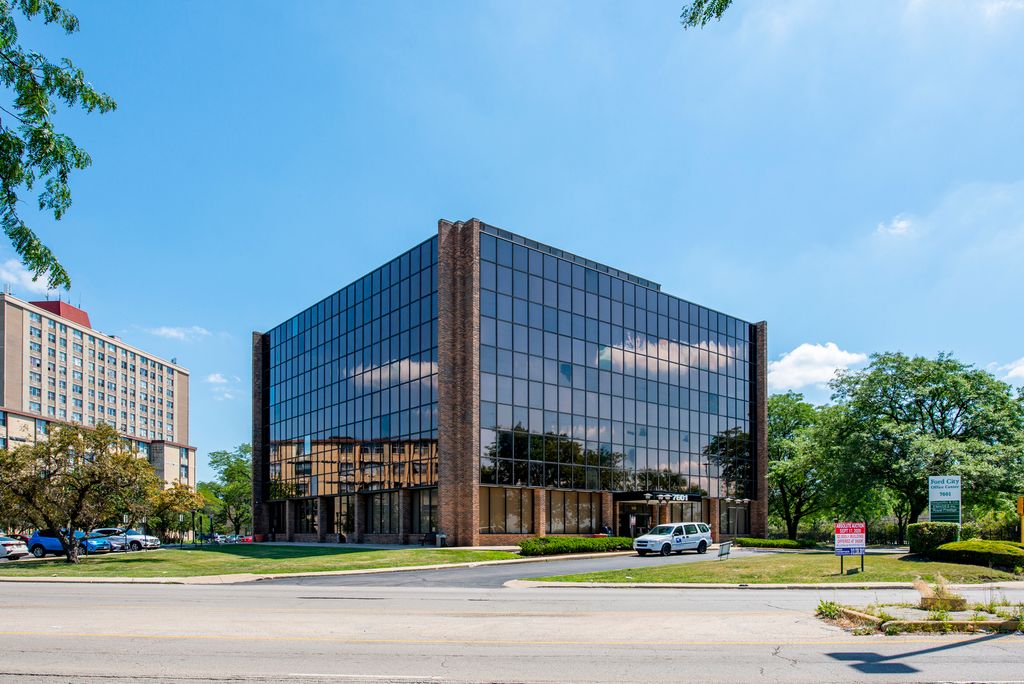 7601 S Kostner Avenue 510, Chicago, IL 60652