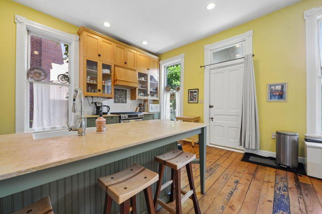 40 Smith Place, Columbus, OH 43201