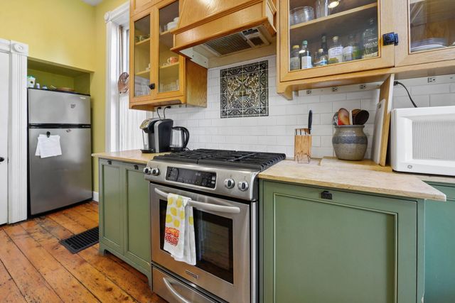 40 Smith Place, Columbus, OH 43201
