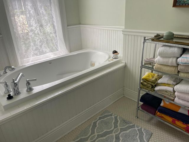 40 Smith Place, Columbus, OH 43201