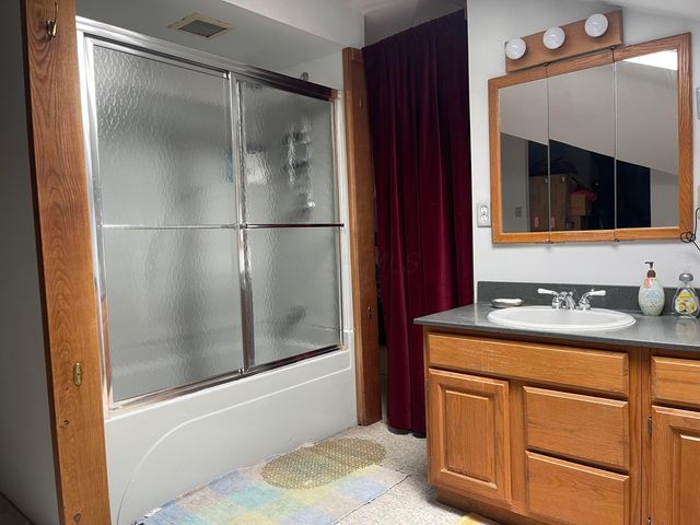 40 Smith Place, Columbus, OH 43201
