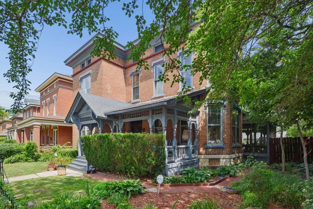 40 Smith Place, Columbus, OH 43201