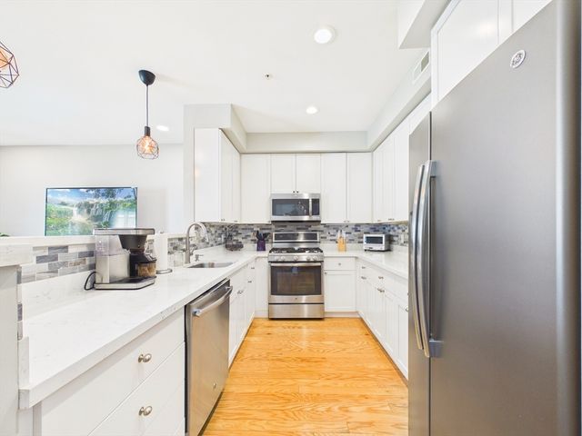 70 Endicott Street 405, Norwood, MA 02062