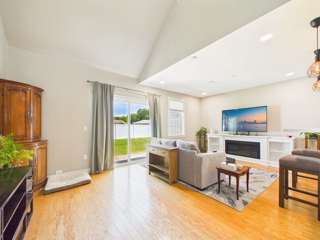 70 Endicott Street 405, Norwood, MA 02062