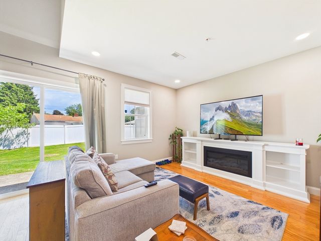 70 Endicott Street 405, Norwood, MA 02062