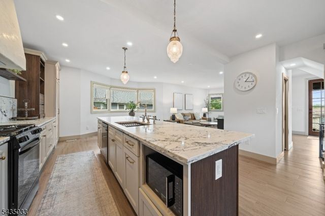 187 Hillside Ave, Nutley Twp., NJ 07110