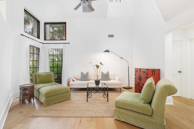 2379 Windsor Way Court, Wellington, FL 33414