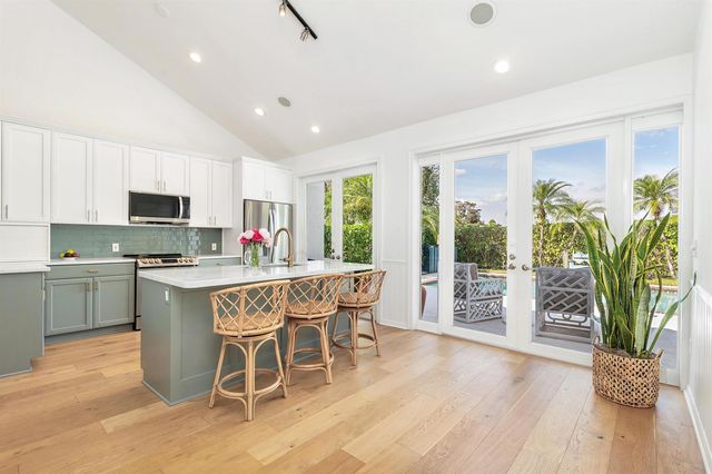 2379 Windsor Way Court, Wellington, FL 33414