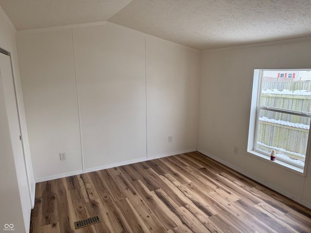 3185 Westpointe Drive, Franklin, IN 46131