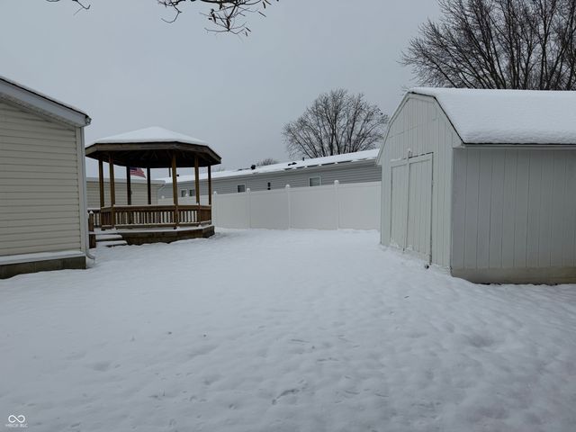 3185 Westpointe Drive, Franklin, IN 46131